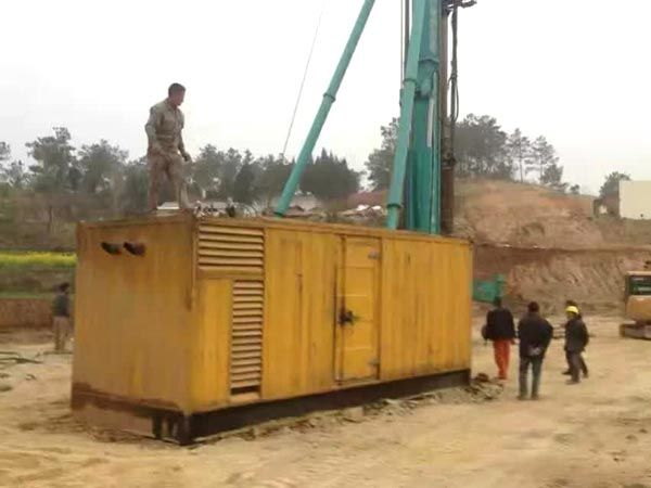 怀集如何判断水冷式机油散热器密封件是否需要更换？